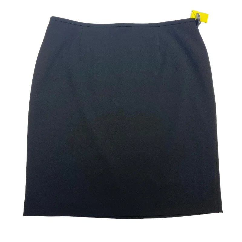 Skirt Mini & Short By Calvin Klein In Black, Size: Xl