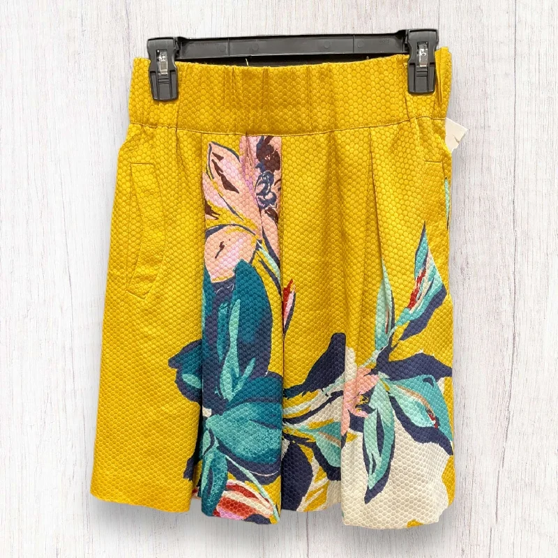 Skirt Mini & Short By Maeve In Gold, Size: Xs