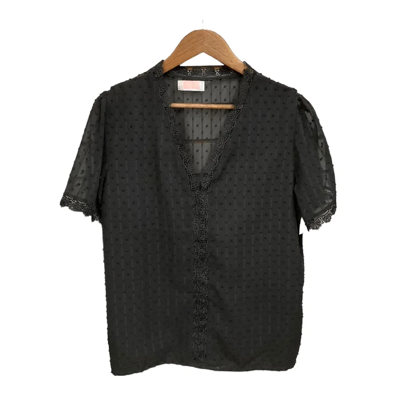 Top Short Sleeve By Clothes Mentor In Black, Size: Xl