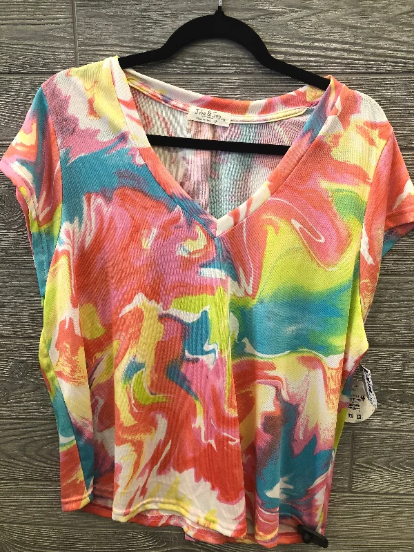 Top Short Sleeve By Clothes Mentor In Multi-colored, Size: 1x